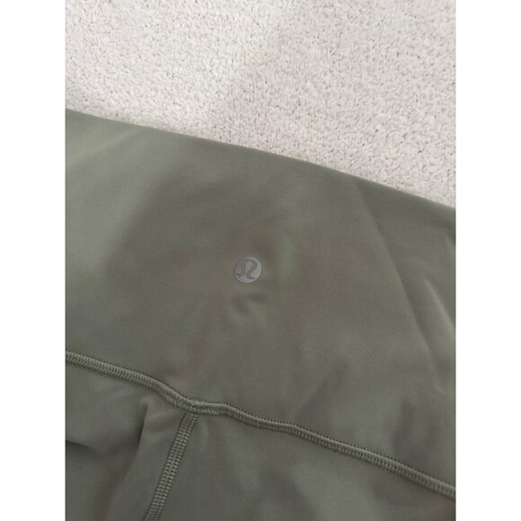 Lululemon Wunder Under Leggings - Size 4 - 28” - Picture 6 of 7